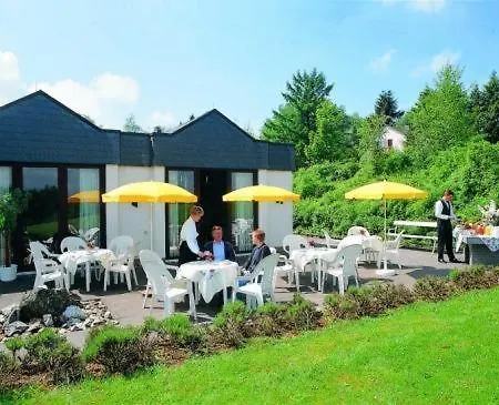 ホテル Montana Gummersbach-nord 3*
