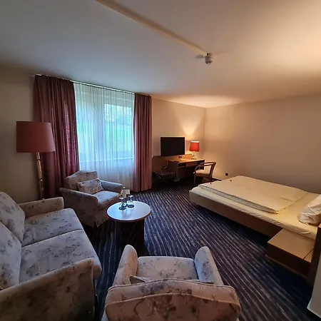 Montana Gummersbach-nord 3*