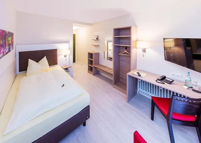 Hotel Montana Gummersbach-nord 3*